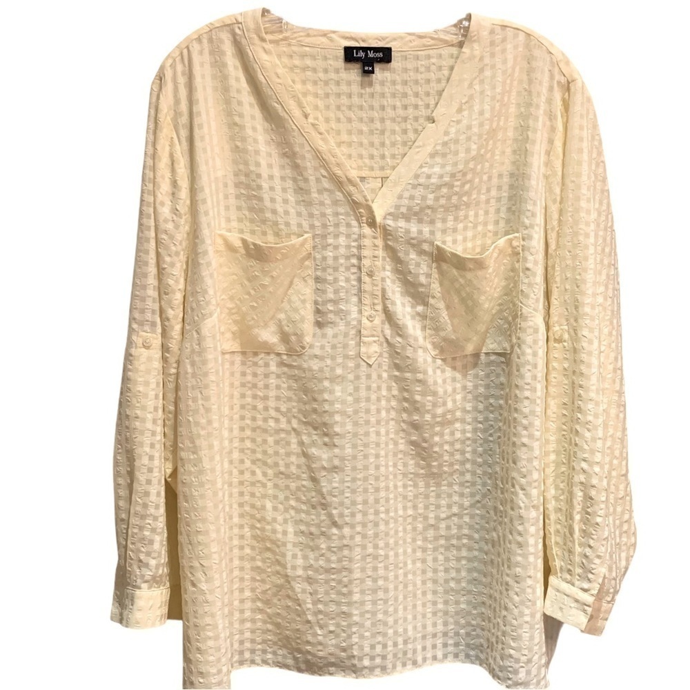 Lilly Moss Three Button Tunic